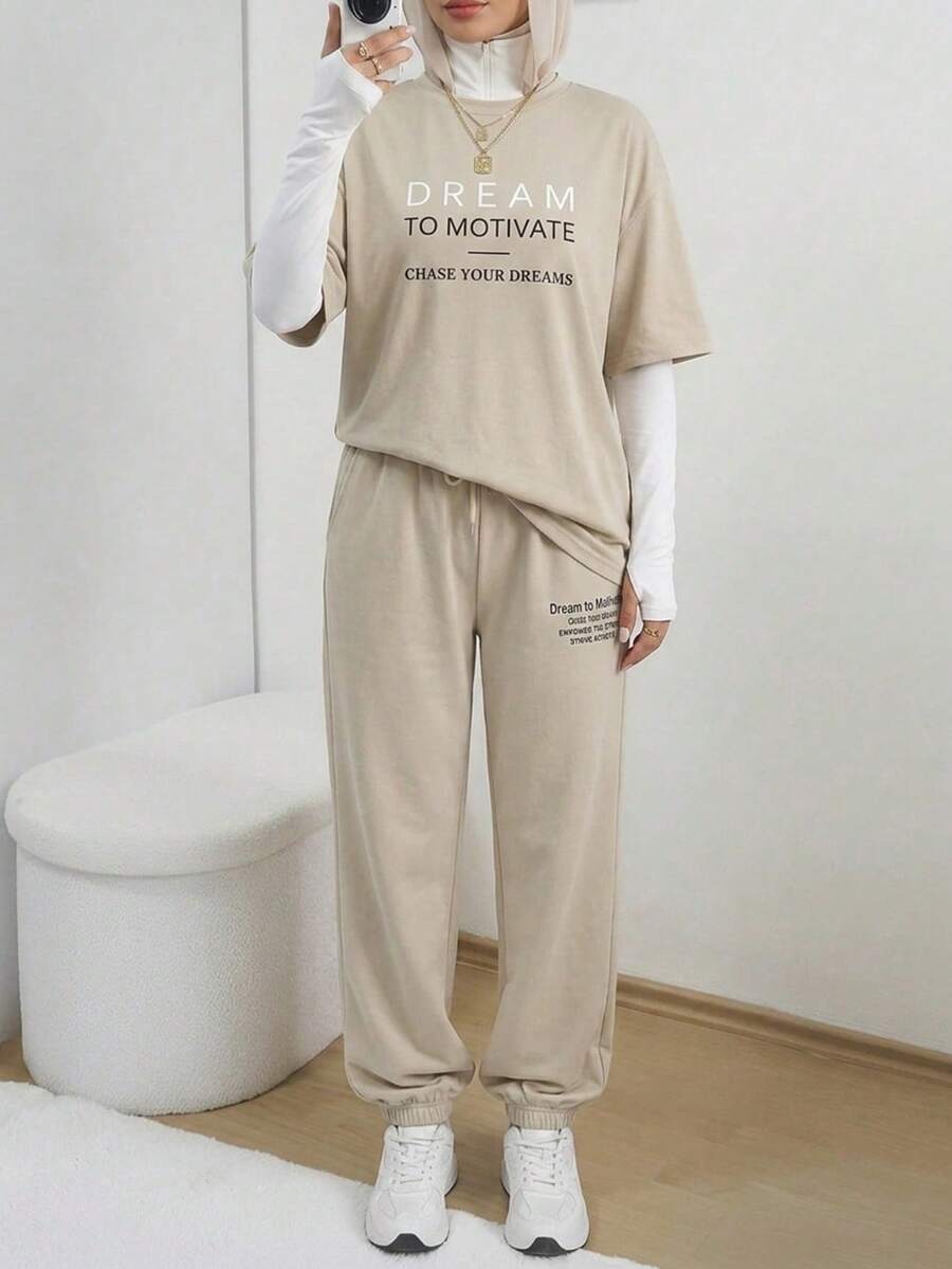 Solavon 女士字母印花圆领T恤和裤子休闲两件套