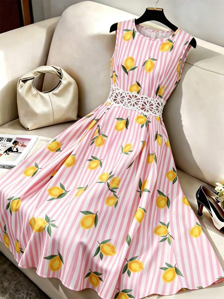 SHEIN Franclia Đầm midi nữ thanh lịch và thoải mái, họa tiết chanh sọc hồng trắng, không tay, cổ tròn, eo ren, dáng chữ A, xòe nhẹ, thích hợp cho kỳ nghỉ hè ở bãi biển, dự tiệc cưới, làm phù dâu, đi nghỉ mát, đi học, mặc hàng ngày, đi làm, đi ăn tối cuối tuần, đầm dài mùa hè cho phái nữ.