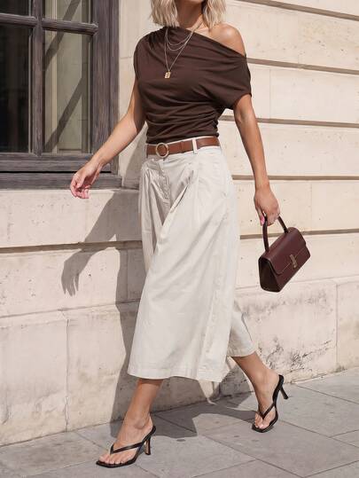 SHEIN PETITE Spring/Summer Wide-Leg Beige Cargo Pants, Perfect For A Casual, Vacation Vibe. Stylish, Versatile, Sophisticated, Vintage-Inspired, Suitable For Commuting, Fashionable, And Uniquely Chic.