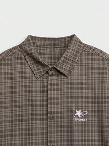 EASEVO Plus Size Men's Embroidered Plaid Print Button-Front Casual Short Sleeve Shirt, Vacation, Father's Day Gifts - Brown - View 3