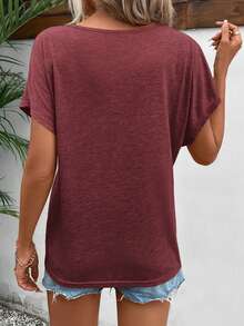 SHEIN Frenchy Áo thun nữ đơn giản, màu trơn, cổ chữ V, tay cánh dơi, thích hợp cho mùa hè. - Đỏ - Xem 2