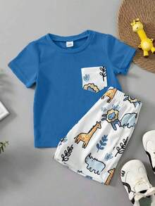 SHEIN Playful Pals Bộ quần áo 2 món cho bé trai, áo khoác ngắn tay cổ bẻ họa tiết gấu hoạt hình và quần short in hình hươu, bộ áo và quần short cho bé trai, chất liệu vải gân, bộ quần áo bé trai, bộ đồ mùa hè họa tiết hươu cho bé. - Màu xanh lam - Xem 3