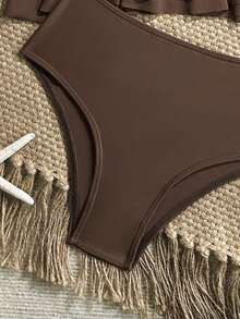SHEIN Conjunto de bikini de niña preadolescente con cuello de halter de ganchillo marrón y volantes - Marrón - Ver 4