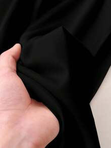 SHEIN Frenchy Plus Size Women's Black Wide-Leg Pants With Pockets,Sommar Smart Casual Everyday Solid Color Beach Shorts,Commuting Fashion Essential For Vacation - Black - View 4