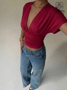 Aloruh Sexy Solid Deep V-Neck Ruched Waist T-Shirt, Summer,Summer Top - Red - View 4