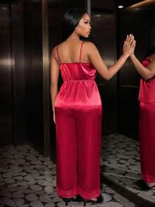Silforma 2 pezzi Set pigiama elegante con camicetta in pizzo e pantaloni lunghi, con decorazione floreale color rosso vino - Bordò - Visualizzare 2