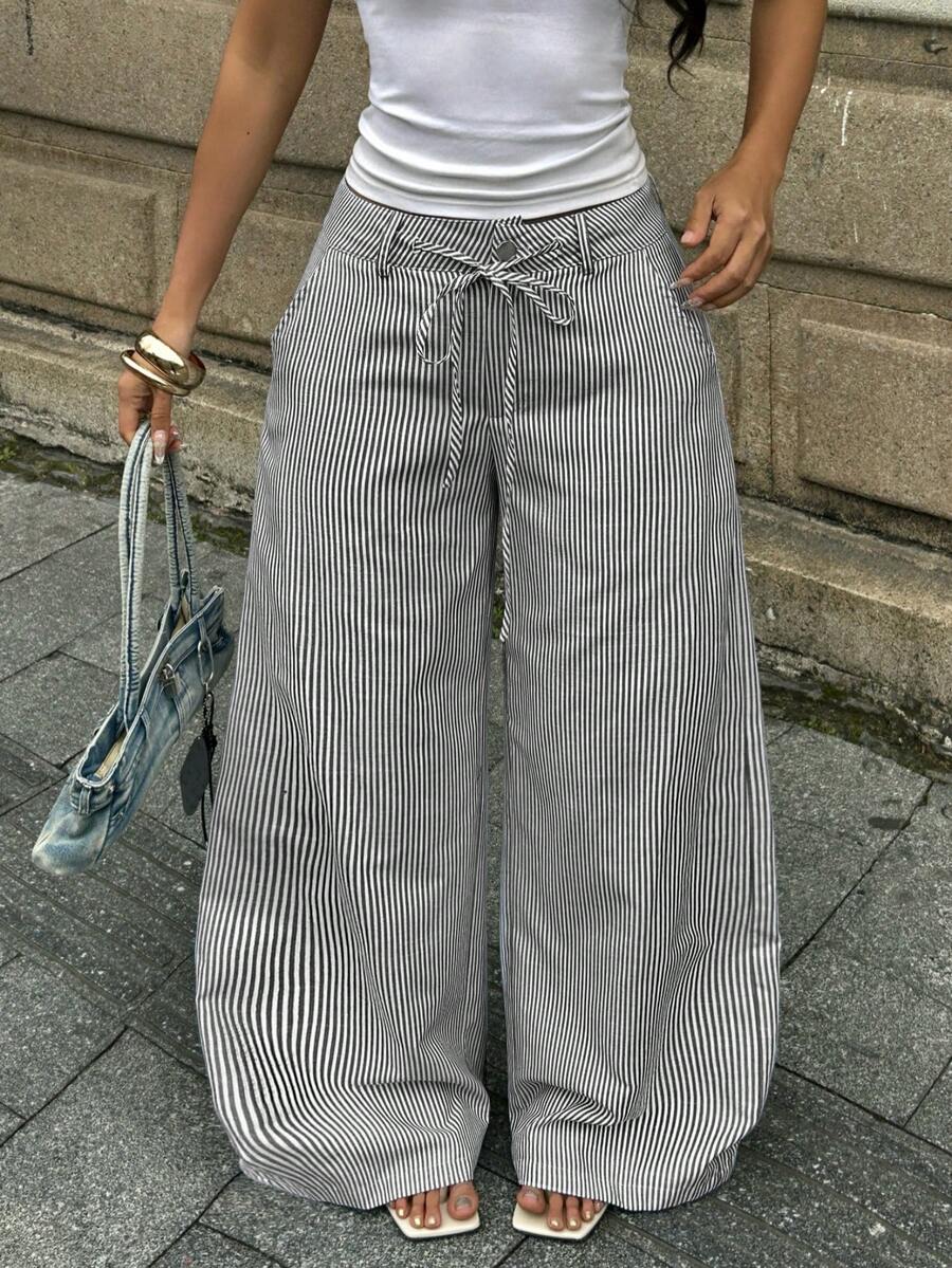Coolane 女款夏季街頭風休閒基本款日常必備度假假日圖案條紋口袋黑色寬鬆低腰寬腿長褲 - 黑與白 - 查看 1