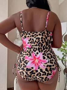 Slaydiva Plus Size Leopard & Floral Print One-Piece Swimsuit - Multicolor - View 2