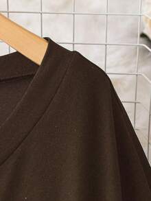 SHEIN CURVE+ Plus Size Casual Minimalist V-Neck Loose Knit Dress - Coffee Brown - View 3