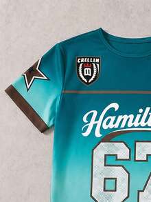 两件套幼儿男童渐变蓝到薄荷绿短袖T恤，印有“Hamilton”字样和银色“67”数字，搭配同款短裤，适合春夏穿着。 - 彩色 - 查看 7