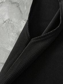 Manfinity RebelGame 男士休閒修身刺繡背心，黑色，度假風，父親節禮物，足球 - 黑色 - 查看 4