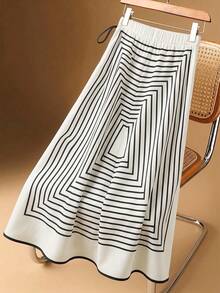 GlowEve CURVE Women's Elegant Commuter Black & White Geometric Embossed Pattern Asymmetric Hem Fitted Skirt, Spring/Summer - Black and White - View 2