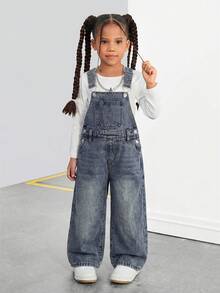SHEIN Quần yếm denim màu xanh dương dáng rộng, thoải mái, dành cho bé gái. - Rửa trung bình - Xem 3