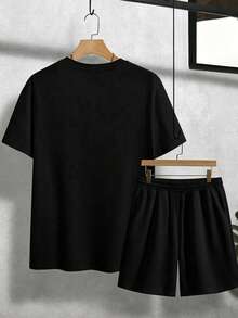 NEOREFINED Set Kaos dan Celana Pendek Kasual Pria Motif Garis-garis, untuk Liburan - Hitam - View 2