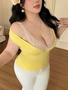 Vibekara 大尺碼女款優雅黃色夏季茶會蕾絲飾邊T恤，極簡復古無袖上衣，知性約會街頭風 - 黃色 - 查看 3