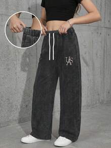 SHEIN 2026新款宽松牛仔裤，适合青少年女孩，黑色水洗，松紧腰带配白色抽绳，刺绣休闲时尚，面料柔软舒适，适合日常穿着、外出、聚会、节日、度假等各种场合。 - 黑色 - 查看 4