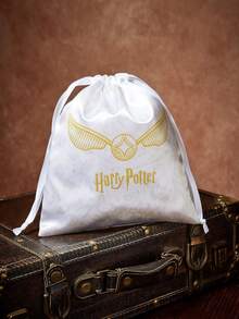 HARRY POTTER X SHEIN 奥格沃茨魔法学院印花缎面涤纶旅行收纳袋，分类整理袋，多种尺寸可选，适用于各种尺寸的包袋，是短途旅行、长途旅行和日常居家收纳的理想之选，适合男孩、女孩、男士、女士和学生，魔法学院主题 - 米色 - 查看 2