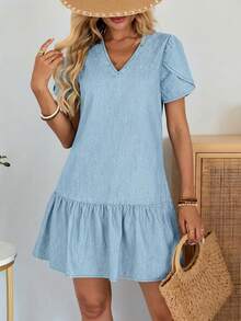 EMERY ROSE Mature Denim Đầm denim tay cánh hoa cổ chữ V phong cách đường phố dành cho nữ - Rửa nhẹ - Xem 1