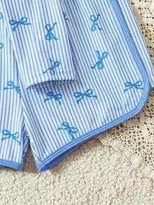SHEIN Set Baju Renang Anak Perempuan Remaja Motif Garis Biru Putih yang Lucu, Baju Renang Lengan Panjang dengan Celana Pendek, Baju Renang 2 Potong untuk Liburan Musim Panas dan Pesta Kolam Renang dengan Resleting, Sopan - Biru - View 7