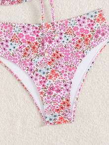 SHEIN Swim Bộ bikini dây rút mùa hè dễ thương dành cho nữ, không dây vai, họa tiết hoa xếp nếp, phối hợp với mặt dây chuyền ngọc trai tinh tế, có dây rút. - Nhiều màu - Xem 6