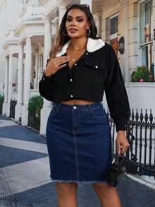 SHEIN Essnce Plus Size Solid Color Casual Denim Skirt With Pockets And Belt Loops, Versatile For Summer - Medium Wash - View 3