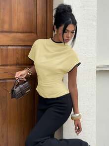Blusa Elegante Casual de Oficina para Mujer, Color Beige con Ribete en Contraste, Cuello Drapeado, Manga Corta, Cintura Fruncida, Blusas Premium para Mujer, Verano 24EG - Amarillo claro - Ver 9