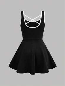 SHEIN Girlism Teen Girls' Black And White Contrast Knit Sleeveless Camisole Dress With Criss-Cross Back,Paired With Leggings For Summer Casual Holiday Sports & Yoga - Black and White - View 2