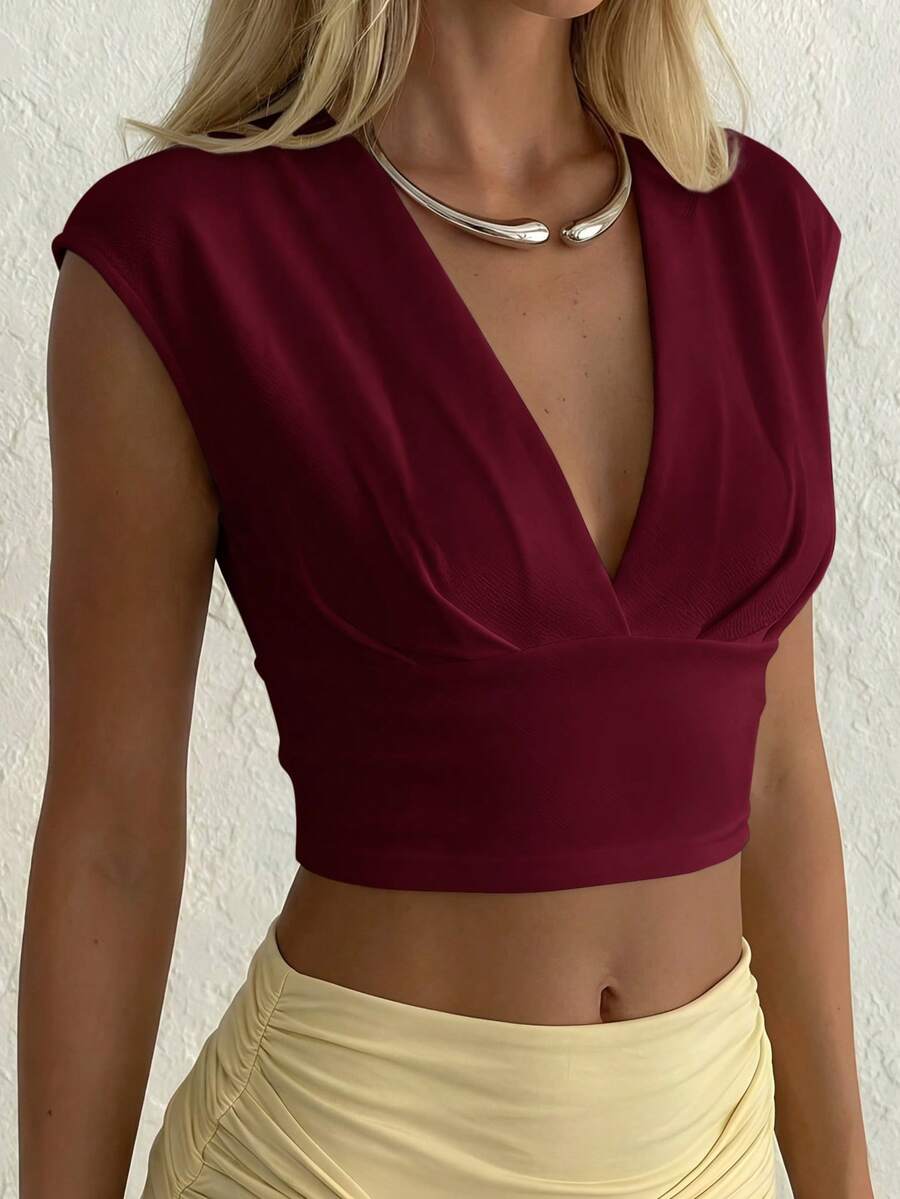 Aloruh Women's Casual Summer Solid White Slim Fit V-Neck Short Sleeve Crop Top,Summer Top - Maroon - View 1