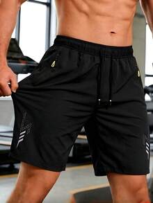 GymBeat 1pc Men's Graphic Elastic Sports Shorts For Outdoor Workout, Gym - Black - View 3