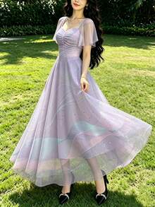 Modelyn 夢幻藍粉圖案雪紡長洋裝，時尚方領短袖設計，收腰修身，適合夏季婚禮、日常穿著與花園仙女風 - 彩色 - 查看 4