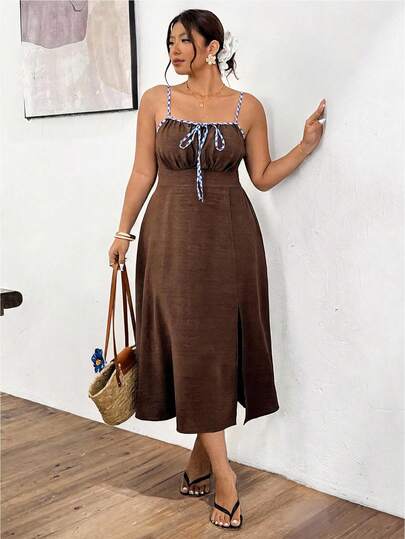 Lounesse Plus Size Brown & Blue Plaid Patchwork Design Dress, Fashionable Waist Cinched Slit Long Dress, Versatile Sleeveless Dress Brown Dress Casual Vacation Dress For Women