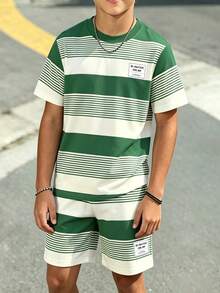 一套男童条纹短袖短裤套装，休闲时尚风格，绿色撞色条纹，适合春夏季户外活动、日常玩耍和运动。 - 彩色 - 查看 6
