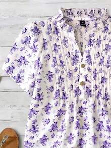 Franclia Plus Size Women Ditsy Floral Short Sleeve Button Design Casual Elegant Shirt Vacation White Summer - Purple - View 3
