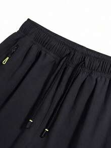 GymBeat 1pc Men's Graphic Elastic Sports Shorts For Outdoor Workout, Gym - Black - View 6