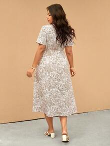 Elaquor Plus Size Women Floral Print Front Knot Ruched Short Sleeve Dress - Apricot - View 2