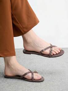 CUCCOO BIZCHIC 女士度假風夏季棕色PU平底拖鞋 - 棕色 - 查看 4