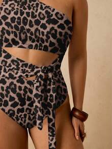 Travachic Vintage Leopard Print Contrast Color Plus Size One-Piece Swimsuit - Multicolor - View 4