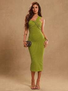SHEIN Allurite Đầm dệt kim xoắn lệch vai thiết kế mới Xuân/Hè, chất liệu vải độc đáo, ôm sát eo, toát lên vẻ thanh lịch tinh tế, phù hợp cho kỳ nghỉ và các dịp lễ, tôn lên vẻ duyên dáng của phụ nữ. - màu xanh lá - Xem 1