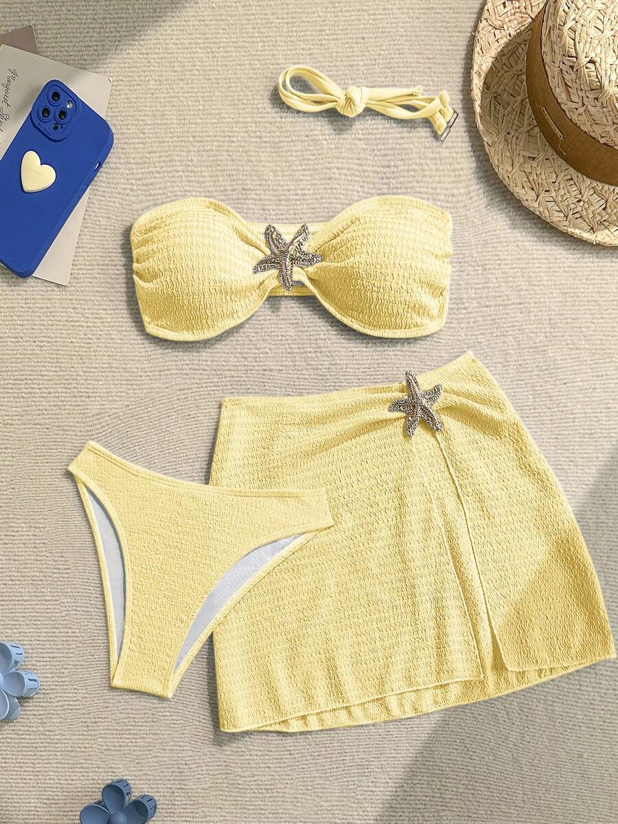 Soleia Set Bikini Wanita untuk Liburan Pantai Musim Panas dengan Dekorasi Bintang Laut Logam dan Rok Penutup, Set 3 Potong - Kuning - View 1