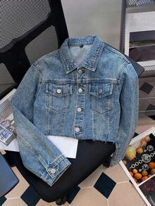 SHEIN 少女牛仔外套，柔软棉质，休闲时尚，百搭舒适，适合日常穿着。简约经典翻领设计，短款廓形，高腰剪裁，宽松版型，复古水洗中蓝色牛仔外套，适合休闲、度假、日常穿着。 - 藍色 - 查看 4