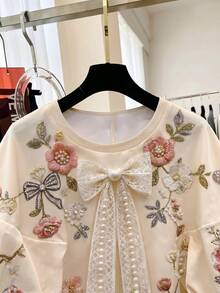 SHEIN Franclia 女士杏色数码印花衬衫，圆领宽松落肩七分袖，适合通勤、春夏日常穿着、优雅派对、情人节等场合，也可作为休闲上衣、杏色衬衫、女士度假装、女士海滩度假装、夏季度假装、女士通勤装、夏季上衣、女士春季装、夏季叠穿上衣、女士优雅衬衫、女士工作衬衫、女士办公室着装、社交/职场上衣。 - 杏色 - 查看 4
