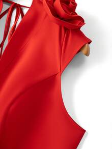 GlowEve CURVE Vestido de talla grande de unicolor con decoración floral 3D - Rojo - Ver 3