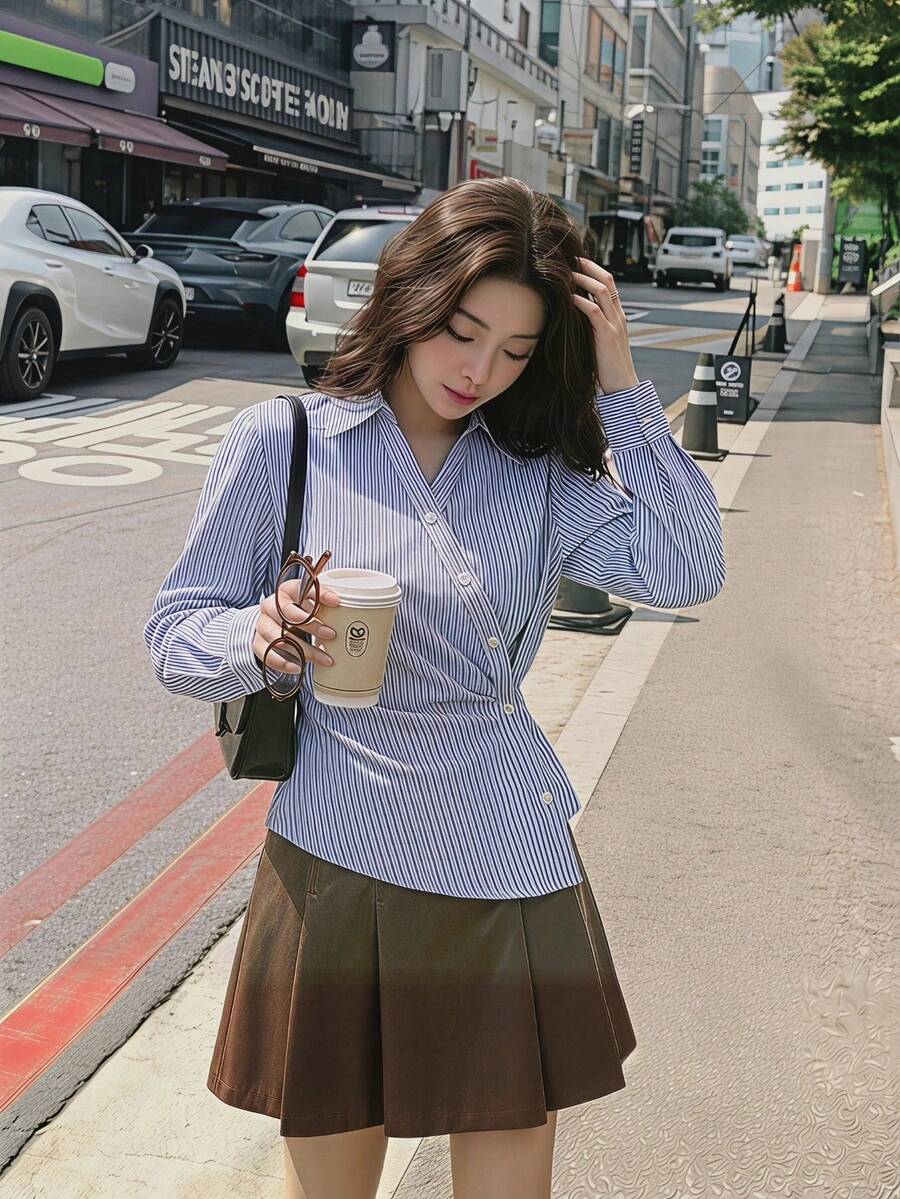 SHEIN MOD Áo sơ mi nữ dài tay cổ bẻ kẻ sọc xanh trắng, thích hợp mặc công sở, thường ngày, phong cách thập niên 90, mùa thu, đi học, đi chơi, ngày lễ tình nhân. - Xanh và trắng - Xem 1