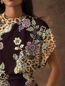 SHEIN BAE Áo thun nữ tay cánh dơi dáng lửng, in họa tiết da báo và hoa - Nhiều màu - Xem 3