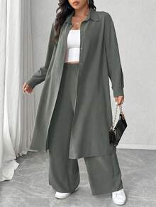 SHEIN EMERY ROSE CURVE Bộ đồ thường ngày cỡ lớn gồm áo sơ mi dài tay cổ bẻ xếp ly chất liệu vải có họa tiết và quần ống đứng rộng. - Màu xanh lá cây đậm - Xem 3