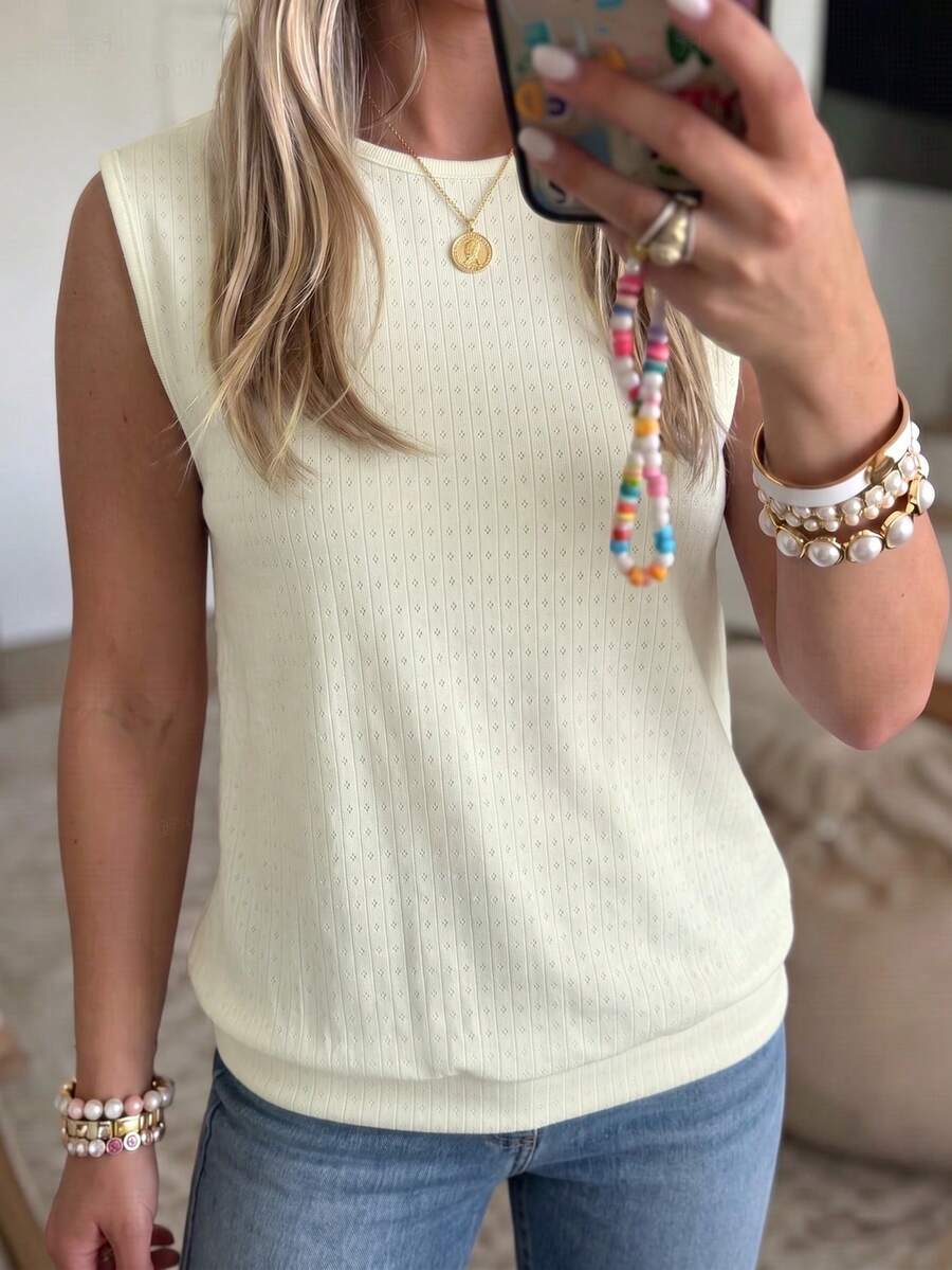 Isle Nomé Casual Loose Women's T-Shirt Fashionable Jacquard Texture Open Back Top Versatile For Daily Wear Dining Out And Dates In Summer Cream White Brunch - Apricot - View 1