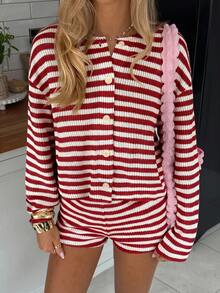 CovetEZ Bộ 2 món áo sơ mi cài cúc và quần short kẻ sọc đỏ trắng dành cho nữ, kiểu dáng thường ngày. - Đỏ và trắng - Xem 6