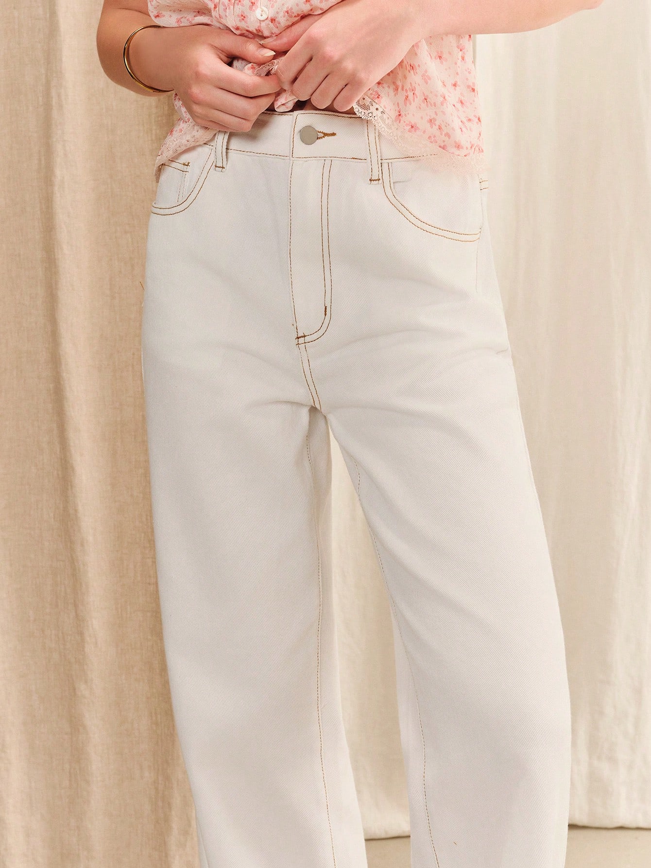 White Loose Fit Straight Leg Mid Rise Women Jeans Spring Summer Boho Cute French Style Vintage Outfit Casual Outfit Work Outfit Office Outfit White Cotton Pants