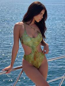 Swim SXY Women's Vintage White Printed Metal Ring Cutout Waist Sexy Bombshell Style Holiday Pool Beach Golf Hot Summer Party One-Piece Swimsuit - Multicolor - View 8