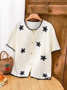 Elaquor Cardigan Rajut Kasual Wanita Ukuran Plus dengan Motif Bunga dan Hiasan Ruffle untuk Musim Gugur/Dingin - MultiWarna - View 3